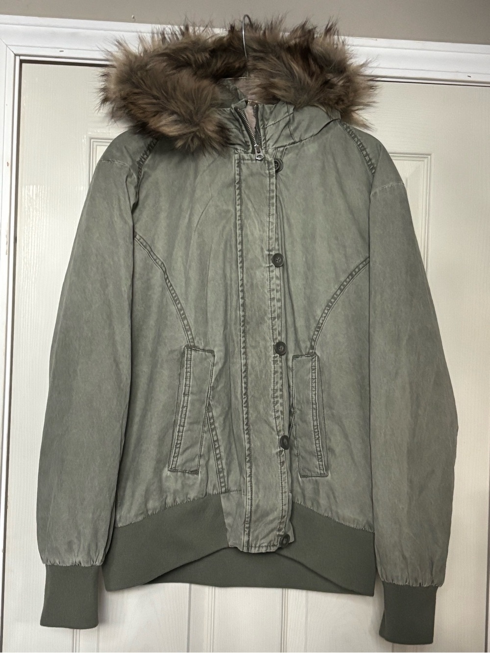 Y2K Hollister Olive Green Sherpa Lined Bomber Jacket Faux Fur Hood Womens Medium